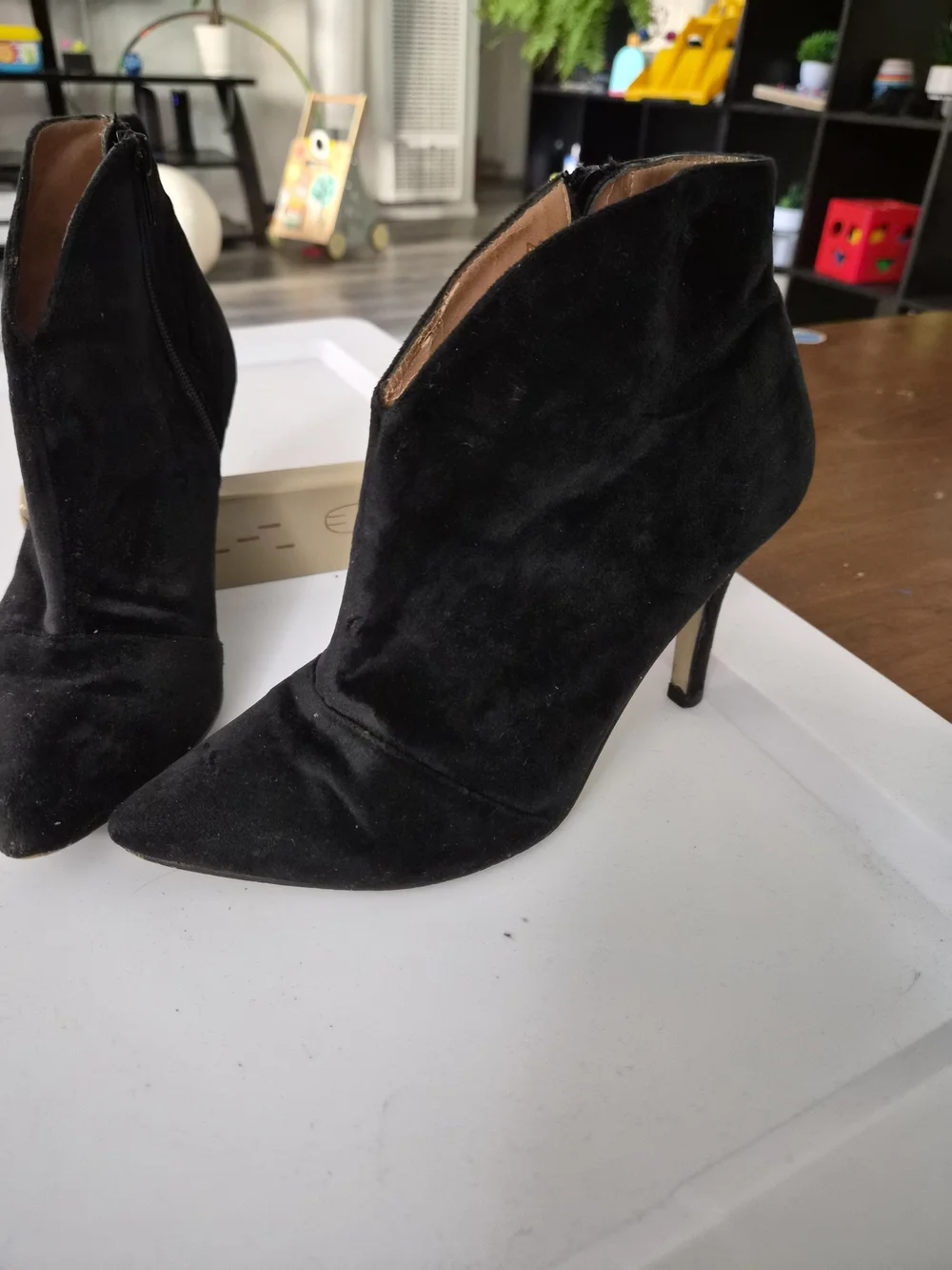 Women's Black Suede Pointed Toe Ankle Booties with Side Zip